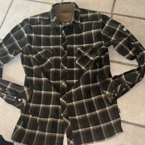 Kuhl  Plaid Flannel Pearl Snap Long Sleeve Button Up Outdoor